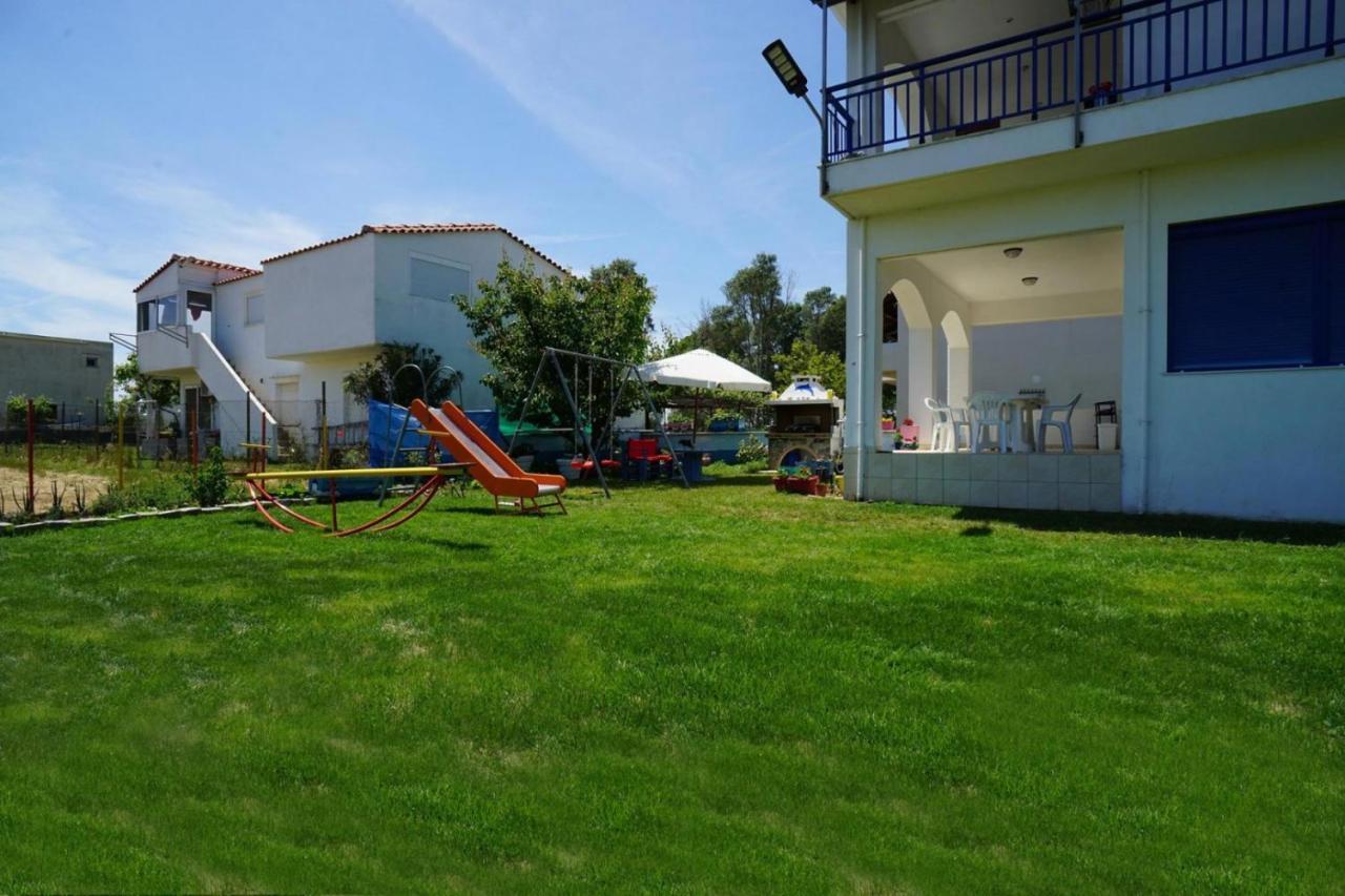 הוילה Paralia Avdhiron Dolphins House מראה חיצוני תמונה